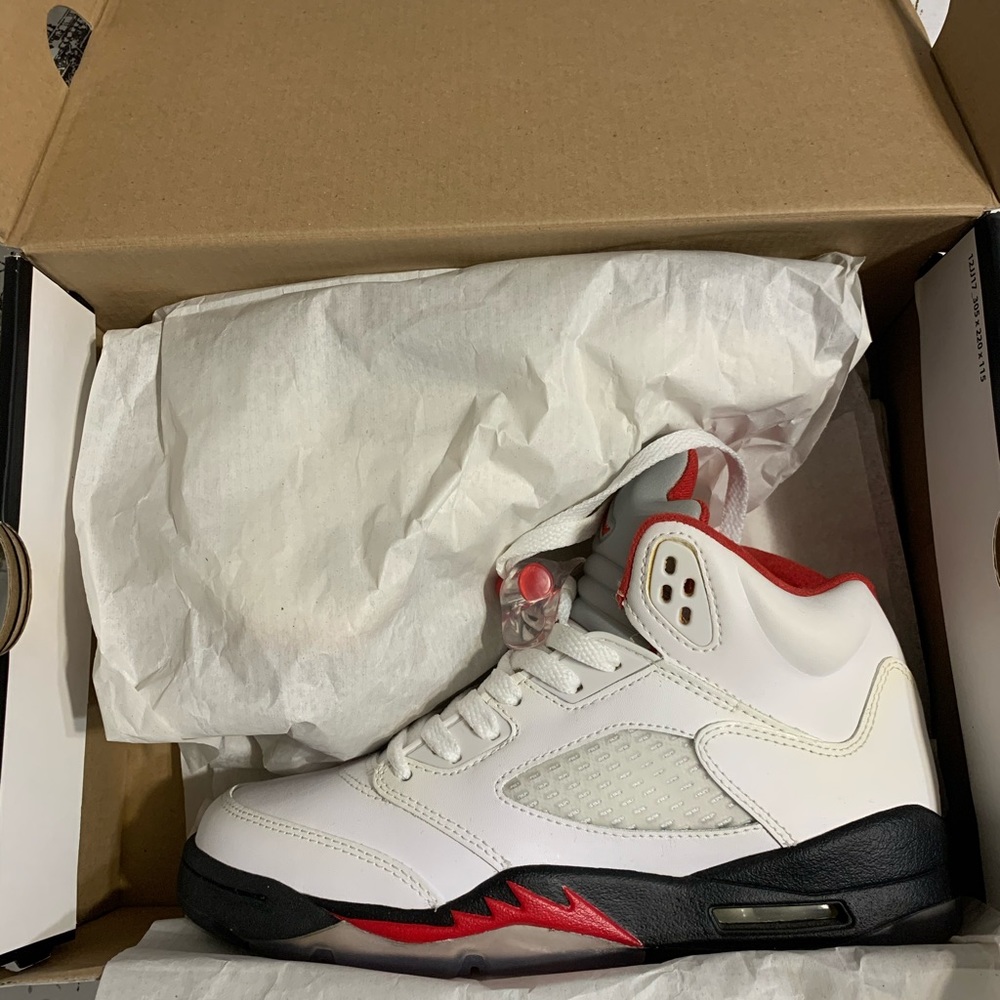 Air Jordan 5